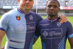 Image de l'article Des tenues de vélos aux couleurs de deux clubs de rugby !