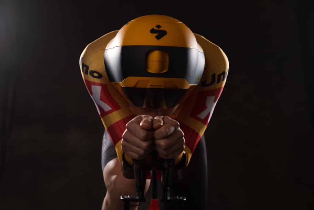 Uno X D Voile Son Casque De Contre La Montre Pour Le Tour