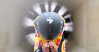 Image de l'article Uno X Pro Cycling Team dévoile son nouveau casque de contre la montre