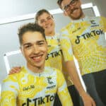 Le collectif velopack a un nouveau maillot pour l’Étape du Tour 2024