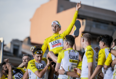 Image de l'article Les maillots créés pour célébrer la victoire sur un Grand Tour