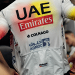 UAE avec un nouveau maillot et une amende