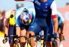 Image de l'article Pourquoi le maillot des équipes nationales en cyclisme est individualisé ?