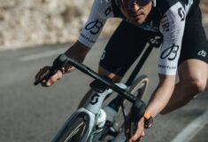 Image de l'article Tom Pidcock, nouvel ambassadeur de 100% chez Q36.5 Pro Cycling