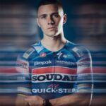 Remco Evenepoel présente son maillot 2025