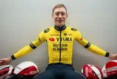 Image de l'article Team Visma | Lease a Bike : un casque unique pour Jonas Vingegaard